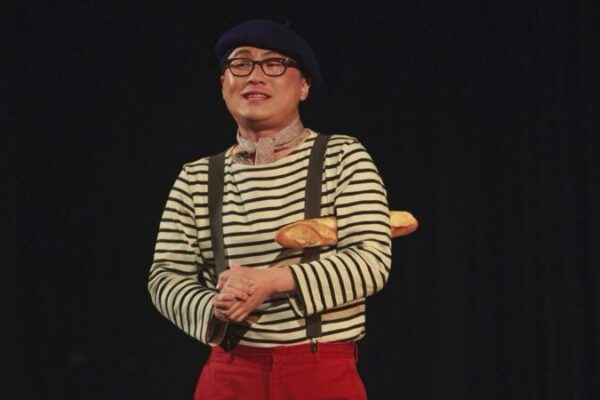 Un_Local_de_Shangha_i_Conecta_Culturas_a_Trave_s_del_Idioma_y_la_Pasio_n____ video poster