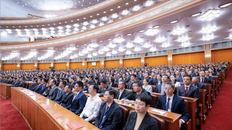 Una_historia_de_dos_congresos__El_PCN_de_China_celebra_70____el_Congreso_de_EE_UU__atascado_en_drama_____