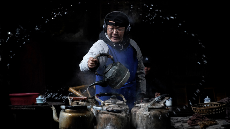 Viaja_al_pasado_en_la_casa_de_te__centenaria_Pengzhen_en_Chengdu___ video poster