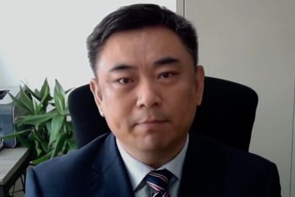 Vibras Positivas: La Visita de Sullivan a Pekín Señala Esperanza en las Relaciones EE. UU.-China Vibras_Positivas__La_Visita_de_Sullivan_a_Peki_n_Sen_ala_Esperanza_en_las_Relaciones_EE__UU__China video poster