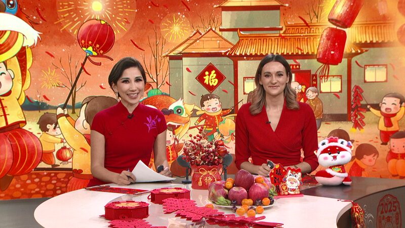 Vibras_del_An_o_Nuevo_Chino__Serpientes__Festines_y_Celebraciones_Globales