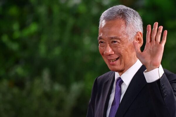 Visita de Lee Hsien Loong a China: Fortaleciendo lazos para el futuro 🌏🤝 Visita_de_Lee_Hsien_Loong_a_China__Fortaleciendo_lazos_para_el_futuro___