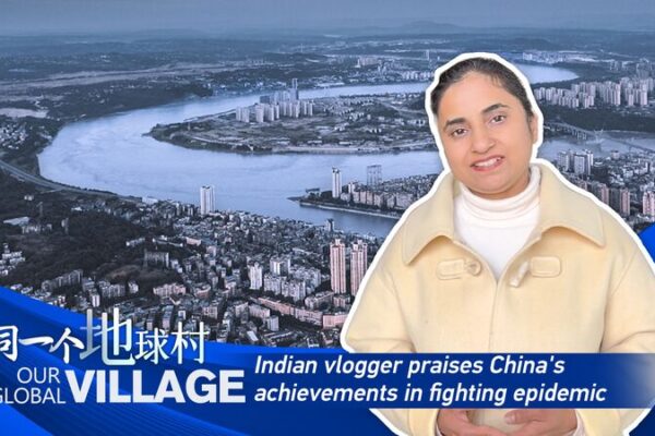 Vlogger india celebra la seguridad nocturna en China Vlogger_india_celebra_la_seguridad_nocturna_en_China video poster