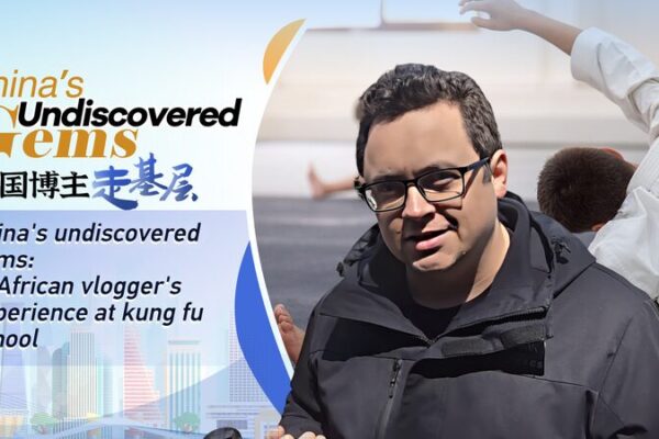 Vloguero sudafricano descubre el verdadero espíritu del kung fu en Shaanxi Vloguero_sudafricano_descubre_el_verdadero_espi_ritu_del_kung_fu_en_Shaanxi video poster