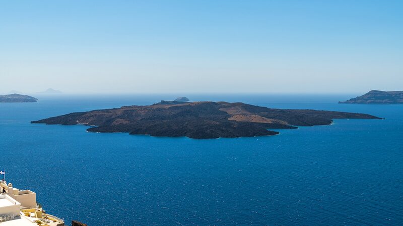 Volca_n_Despierta__La_Caldera_de_Santorini_Muestra_Actividad_Aumentada__