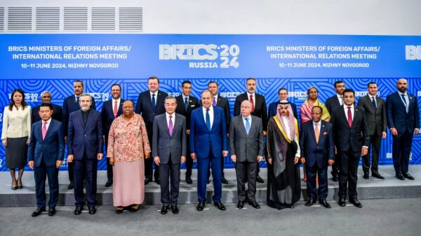 Wang_Yi_de_China__BRICS_abre_puertas_a_un_futuro_ma_s_brillante___