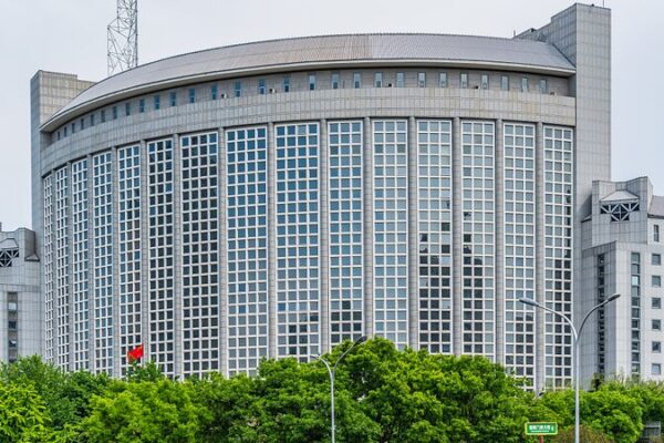 Wang_Yi_participara__en_las_reuniones_de_Ministros_de_Relaciones_Exteriores_de_ASEAN_y_visitara__Laos___