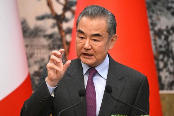 Wang Yi se reúne con líderes mundiales en la Cumbre del Futuro de la ONU 🌐 Wang_Yi_se_reu_ne_con_li_deres_mundiales_en_la_Cumbre_del_Futuro_de_la_ONU__