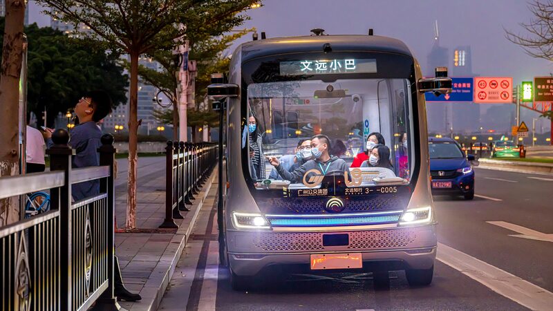 _WeRide_recibe_luz_verde_en_California_para_probar_sus_robotaxis_con_pasajeros____