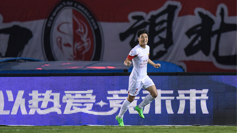 _Wu_Lei_rompe_el_re_cord_de_goles_en_la_CSL_en_un_e_pico_enfrentamiento_de_7_goles____