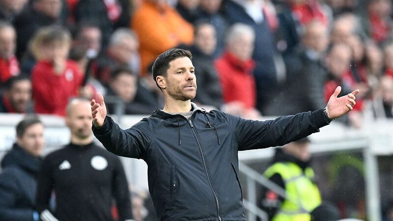 Xabi_Alonso_confirma_que_se_queda_en_el_Bayer_Leverkusen___