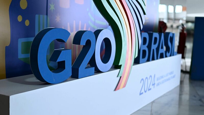 Xi_Jinping_aterriza_en_Ri_o_para_la_Cumbre_del_G20__ video poster