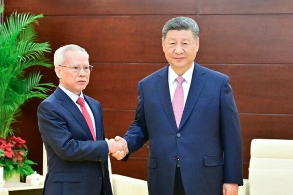 Xi Jinping confía en el nuevo jefe de Macao: un nuevo capítulo para Un País Dos Sistemas Xi_Jinping_confi_a_en_el_nuevo_jefe_de_Macao__un_nuevo_capi_tulo_para_Un_Pai_s_Dos_Sistemas