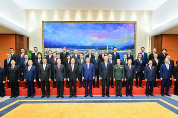 Xi Jinping elogia al gobierno de Macao por impulsar ‘Un País, Dos Sistemas’ con éxito Xi_Jinping_elogia_al_gobierno_de_Macao_por_impulsar__Un_Pai_s__Dos_Sistemas__con_e_xito