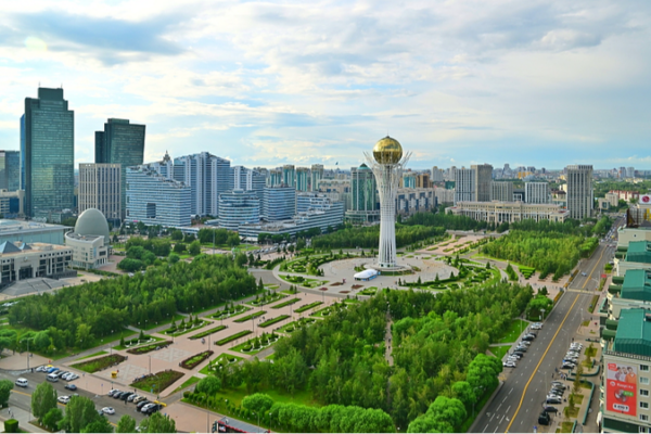 Xi_Jinping_llama_a_la_unidad_y_cooperacio_n_en_la_reunio_n_SCO_Plus_en_Astana_