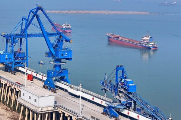 Xi_Jinping_pide_actualizaciones_de_equipo_y_fomentar_el_intercambio_de_bienes_de_consumo__