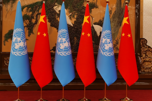 🌍 Xi Jinping promete el apoyo de China para la paz y el desarrollo de África __Xi_Jinping_promete_el_apoyo_de_China_para_la_paz_y_el_desarrollo_de_A_frica
