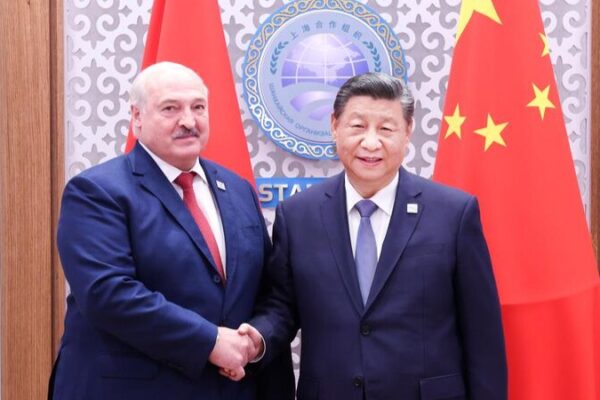 Xi_Jinping_y_Lukashenko__Un_nuevo_capi_tulo_en_la_amistad_entre_China_y_Bielorrusia__