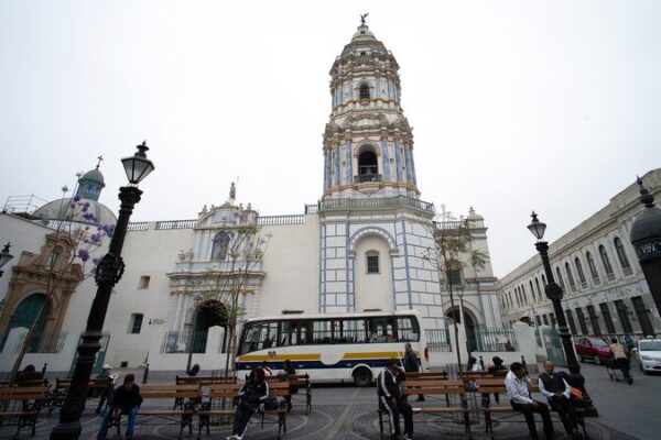 Xi_Jinping_y_Peru___Una_amistad_que_se_fortalece_hacia_el_futuro__