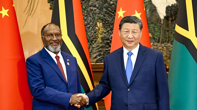Xi_Jinping_y_el_Primer_Ministro_de_Vanuatu__Amistad_y_Cooperacio_n_en_el_Paci_fico___
