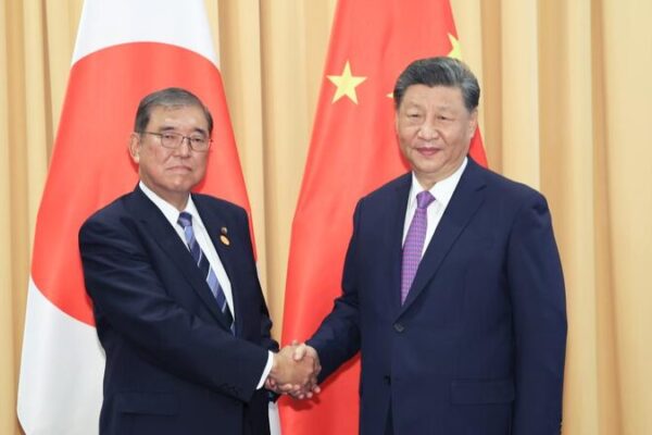Xi_e_Ishiba_buscan_construir_una_relacio_n_constructiva_entre_China_y_Japo_n_en_la_reunio_n_de_APEC___