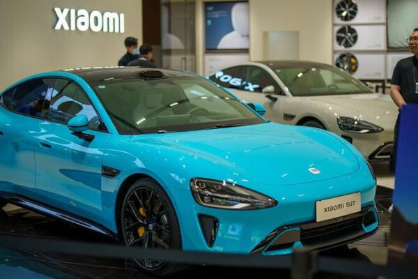 Xiaomi presenta la revolucionaria serie de autos eléctricos SU7 🚗⚡ Xiaomi_presenta_la_revolucionaria_serie_de_autos_ele_ctricos_SU7___