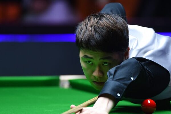 Xu_Si_sorprende_al_nu_mero_1_del_mundo_Judd_Trump_en_el_Campeonato_Internacional_WST___