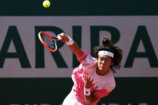 Zhang_Zhizhen_lidera_el_avance_del_tenis_chino_en_el_Abierto_de_Francia__