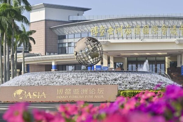 Zhao_Leji_de_China_en_el_Foro_de_Boao__Invitando_al_Mundo_a_Unirse_al_Futuro_de_China__