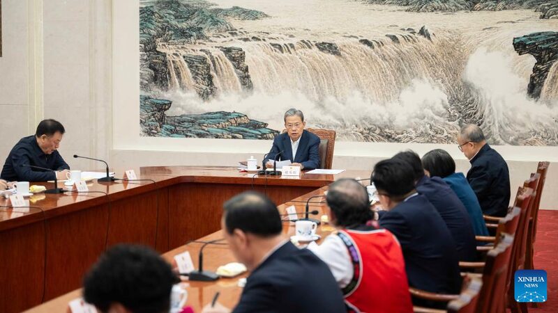 Zhao_Leji_pide_a_los_congresos_populares_impulsar_la_modernizacio_n_china__