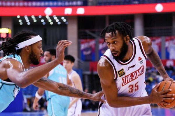 _Zhejiang_Golden_Bulls_se_recuperan_con_victoria_sobre_Qingdao_Eagles___