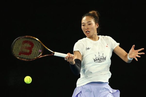 Zheng_Qinwen_en_el_mismo_cuadro_que_Aryna_Sabalenka_en_el_Abierto_de_Australia___