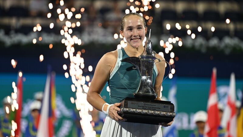 Adolescente rusa Mirra Andreeva se convierte en la campeona más joven de un WTA 1000 en Dubái Adolescente_rusa_Mirra_Andreeva_se_convierte_en_la_campeona_ma_s_joven_de_un_WTA_1000_en_Duba_i