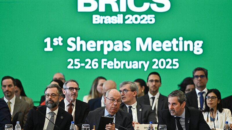 Brasil Lidera la Primera Reunión de Sherpas de los BRICS para Modelar el Futuro Global Brasil_Lidera_la_Primera_Reunio_n_de_Sherpas_de_los_BRICS_para_Modelar_el_Futuro_Global