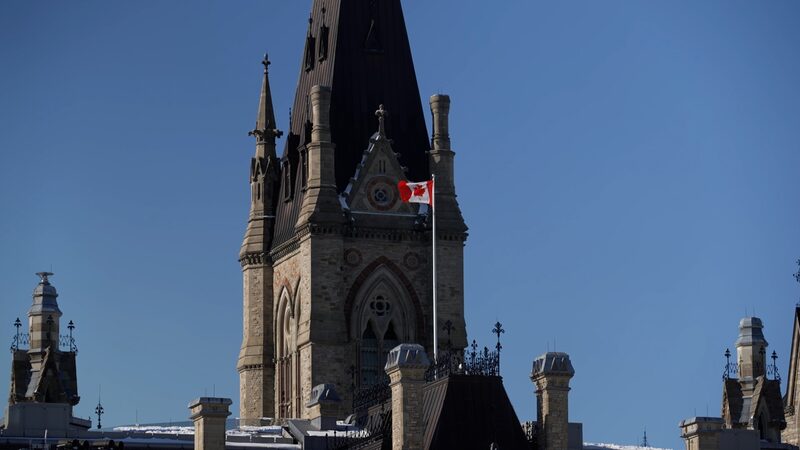 _Canada__responde_a_los_u_ltimos_aranceles_de_Trump___Las_tensiones_aumentan_ video poster