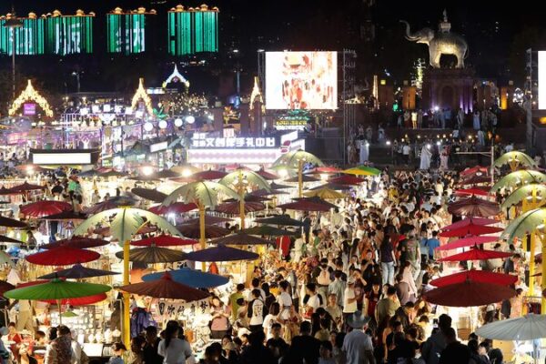 China_abre_acceso_sin_visa_a_Xishuangbanna_para_grupos_turi_sticos_de_la_ASEAN____