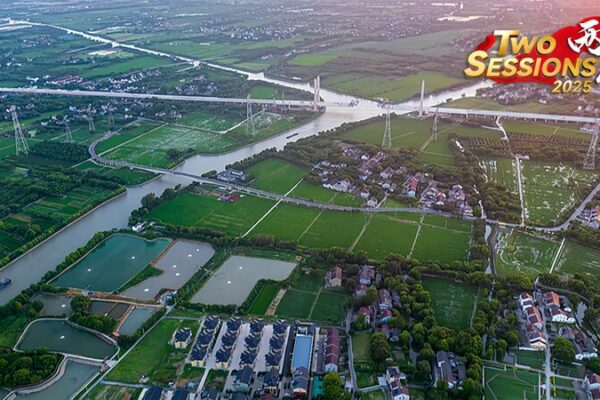 Descubre el Histórico Gran Canal Jinghang en Zhejiang 🌟 Descubre_el_Histo_rico_Gran_Canal_Jinghang_en_Zhejiang__ video poster