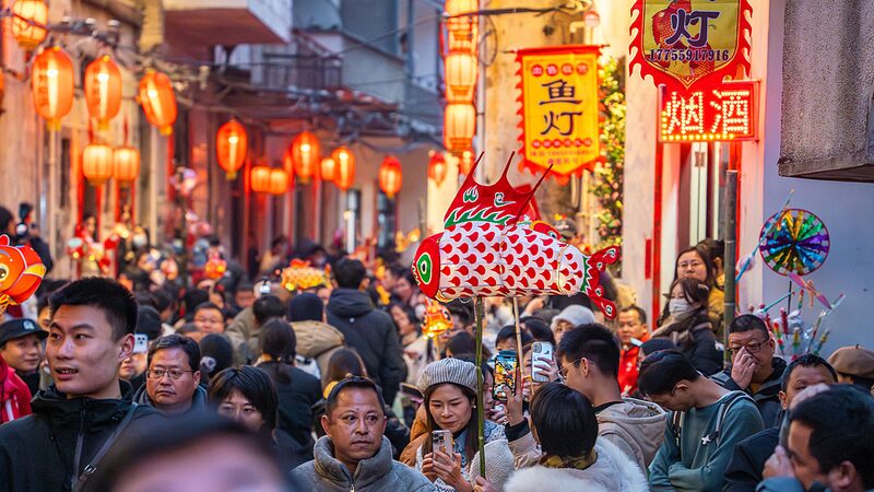 _El_Festival_de_Primavera_2025_de_China_establece_re_cords_de_viajes_y_gastos____