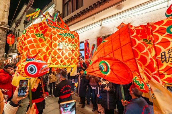 El_Festival_de_Primavera_2025_de_China_impulsa_un_auge_masivo_en_turismo_y_gasto____