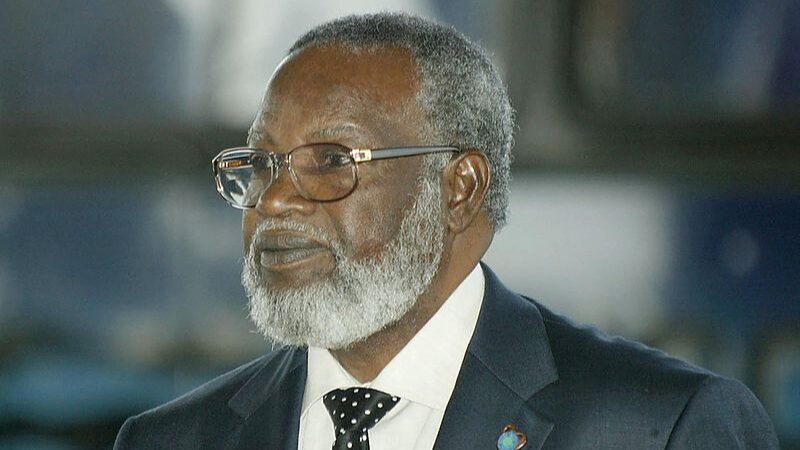 El_Primer_Ministro_Chino_Xi_Envi_a_Condolencias_por_el_Presidente_Fundador_de_Namibia