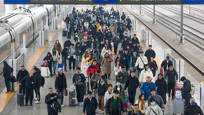 El_auge_de_viajes_del_Festival_de_Primavera_en_China_establece_un_nuevo_re_cord_con_9_mil_millones_de_viajes___