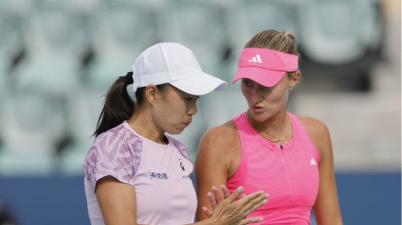 Equipos_Dobles_Chinos_Avanzan_a_Semifinales_del_Tenis_en_Duba_i