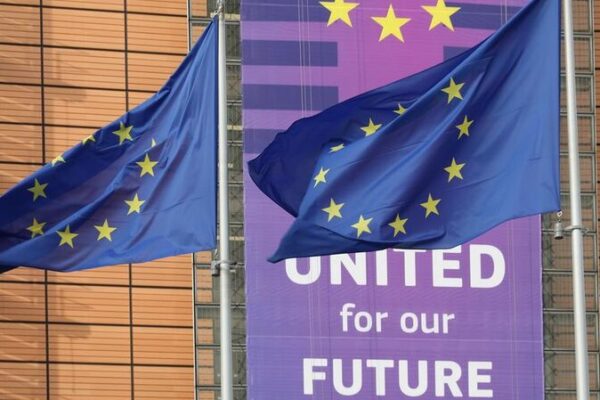 ¿Está debilitándose el compromiso de defensa de EE.UU. con Europa? 🤔 _Esta__debilita_ndose_el_compromiso_de_defensa_de_EE_UU__con_Europa___