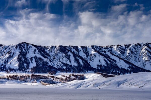 Explora_los_Paisajes_Impresionantes_de_Xinjiang__Noroeste_de_China__