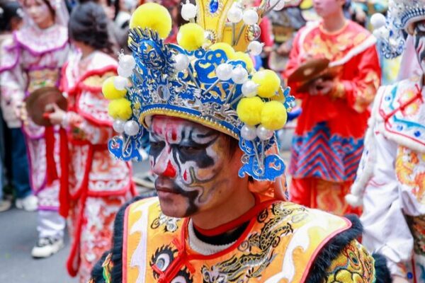Festival Nianli: Una Celebración Atemporal de Guangdong 🎉 Festival_Nianli__Una_Celebracio_n_Atemporal_de_Guangdong__