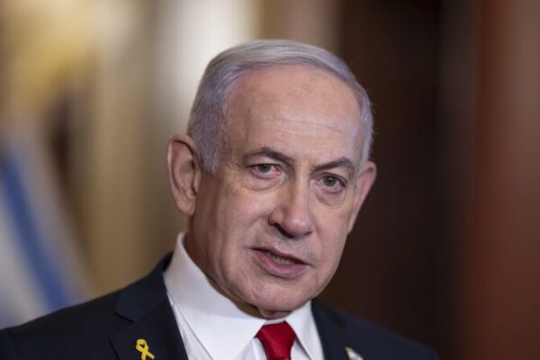 Israel_amenaza_con_poner_fin_al_alto_el_fuego_si_los_rehenes_no_son_devueltos_para_el_sa_bado
