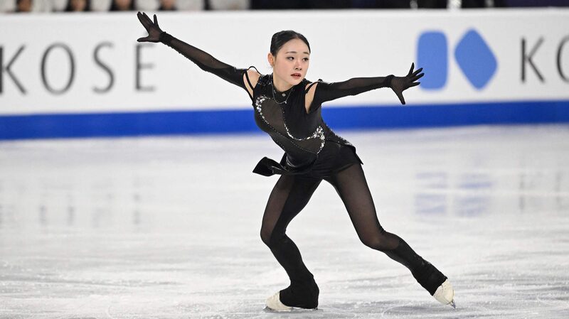 Kim_Chae_yeon_lidera_el_programa_corto_femenino_de_los_Cuatro_Continentes_de_la_ISU_en_Seu_l