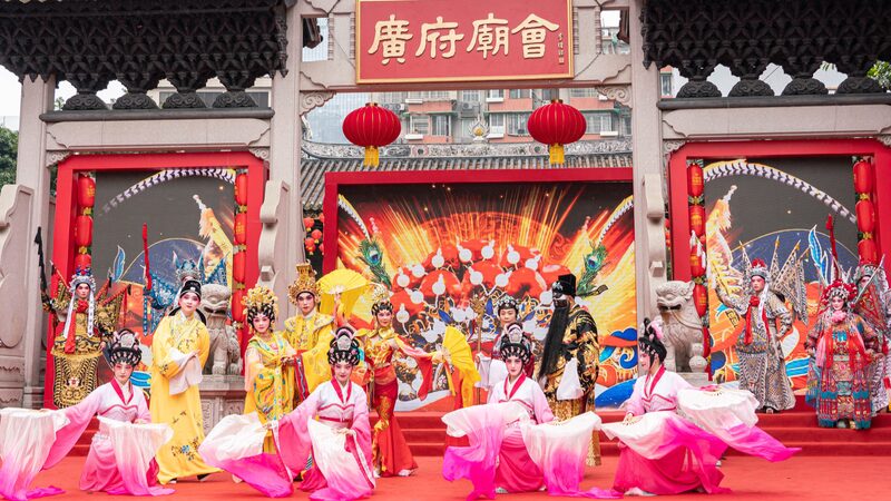 La_Feria_del_Templo_Guangfu_2025_de_Guangzhou_ilumina_la_ciudad__