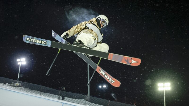 La esquiadora china Li Fanghui gana su primer título de halfpipe de la Copa del Mundo FIS 🎿🏆 La_esquiadora_china_Li_Fanghui_gana_su_primer_ti_tulo_de_halfpipe_de_la_Copa_del_Mundo_FIS___