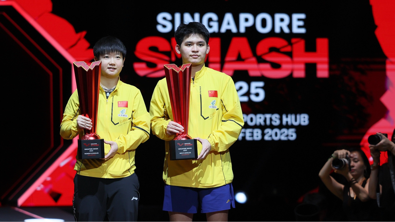 Las_estrellas_chinas_Sun_Yingsha_y_Lin_Shidong_triunfan_en_el_WTT_Singapore_Smash___